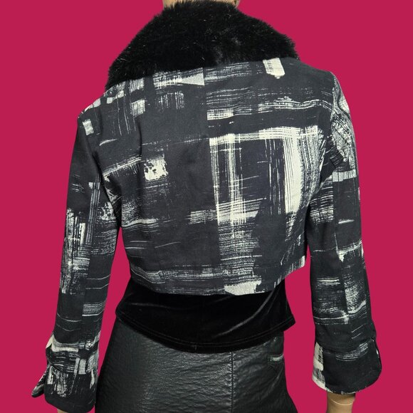 Vintage Bolero Jacket Faux Fur Collar Size L Black White Abstract Print Italy - Picture 11 of 13
